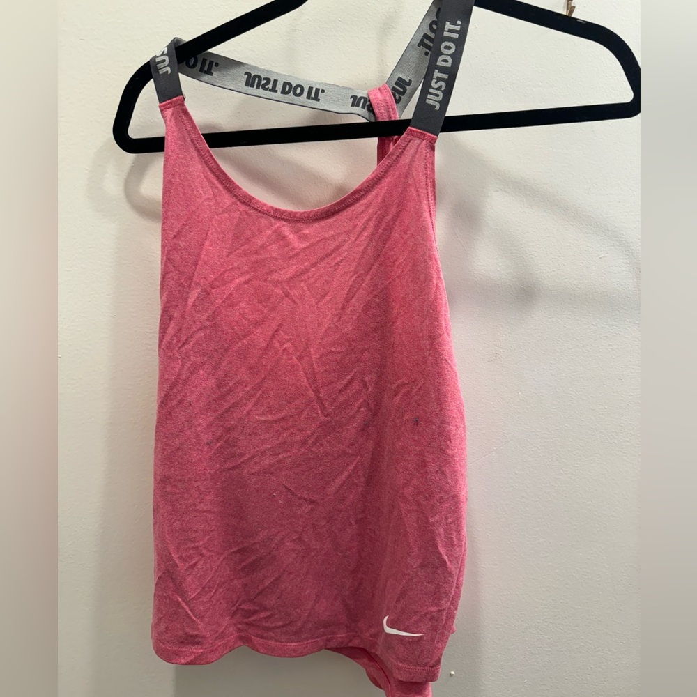 Nike workout tank